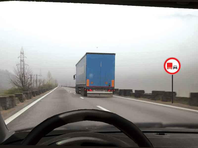 Puteți efectua depășirea camionului?